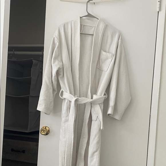 White Bathrobe with Belt - Picture 1 of 1